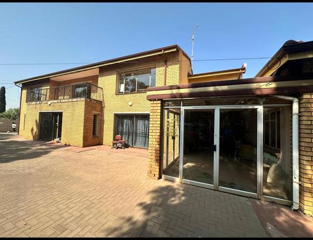 BUSINESS FOR SALE IN ERASMIA